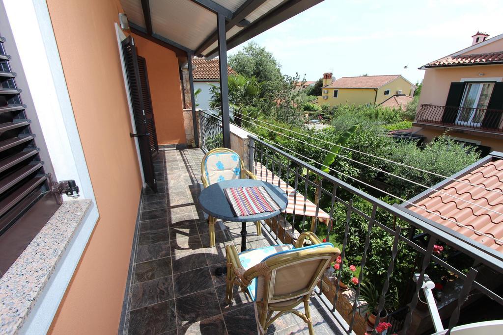 Apartments Marlina โรวีน ภายนอก รูปภาพ